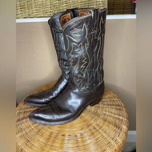 Justin 2908 Men's  Boot with Brown  10B​​​​​​​​​​​​​​​​​